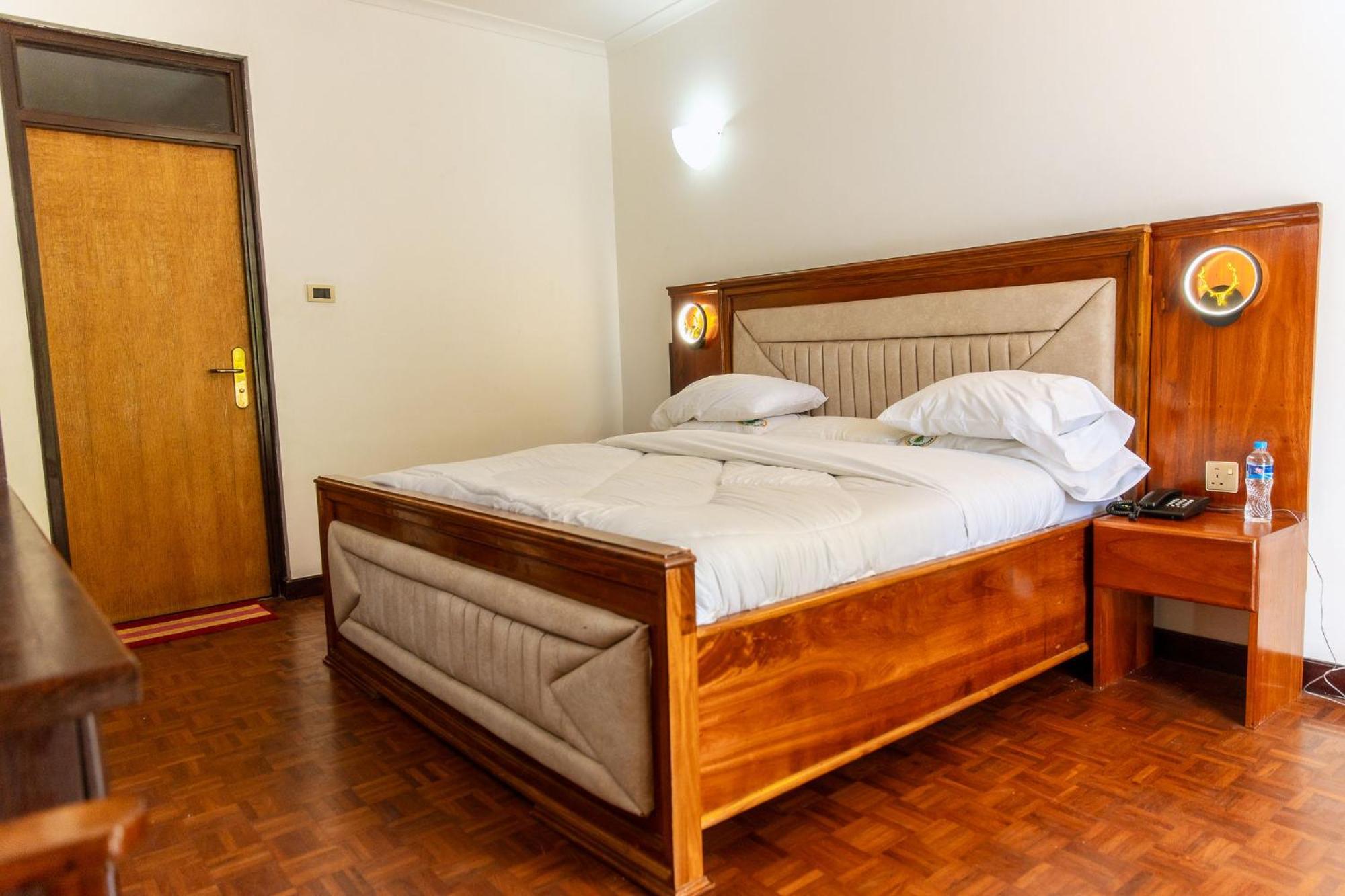 Mkonge Hotel Танга Екстериор снимка